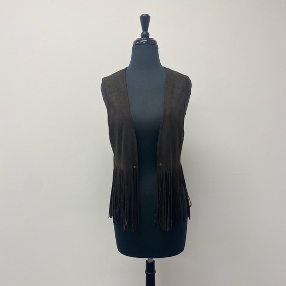 Karen Kane Faux Suede Fringe Vest - Picture 3 of 6